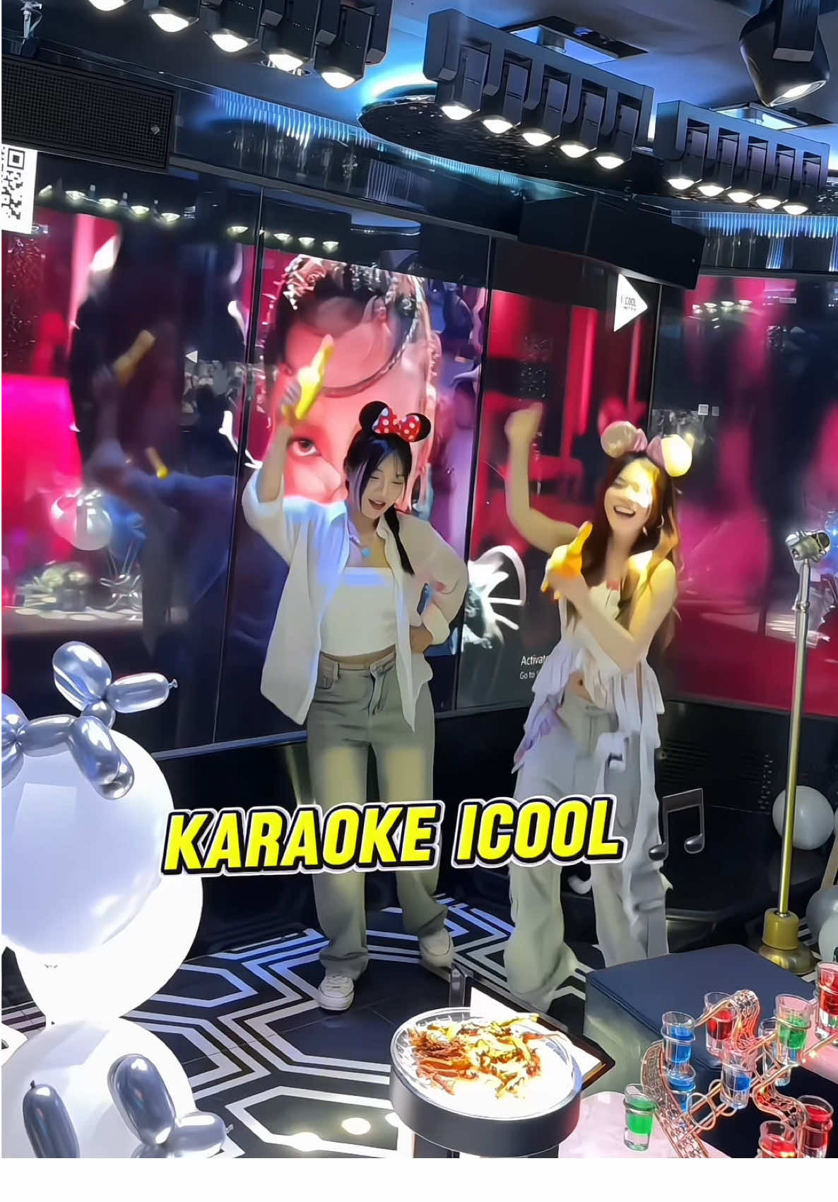Quẫy với hát bung nóc ở karaoke ICOOL siêu vui đã lắm mn ui 🎊🎇👯‍♂️#karaokeicool #decorsinhnhat #icool4k 