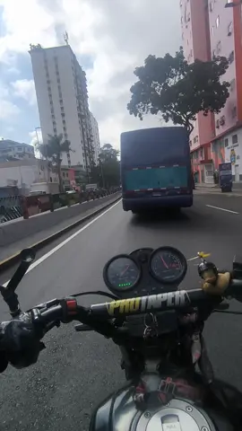 Buenos días 🤩✌🏽✨ #motorcycle #tiktokbiker #viralvideos #contenido #beramotorcycles #caracas #venezuela🇻🇪 #biker #paratiiiiiiiiiiiiiiiiiiiiiiiiiiiiiii #chicobiker❤🏍💥 #tik_tok #sbrbera #berasbr #motero #contenidotiktok #frasesmotivadoras 