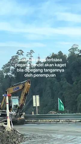Tidak ada bakat di sbelah 🗿 #xyzbca #foryou #kuliboy🤙😜🚀 #operatorexcavator 