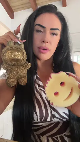 #goldlabubu #labubu #labubuthemonsters 