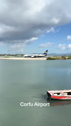 #corfuairport #airport #airportlife #plane #planes #planespotting #ryanair @Ryanair #corfu #corfugreece #corfuisland #greecetiktok #greecetravel #greece #holidayoreoke #holidays #islandtour #travel #traveltiktok @Soula's Corfu Travel 