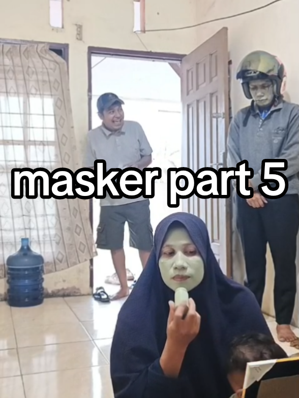 Membalas @mass.paii4 masker itu bukan buat kesehatan tapi buat'kena batin'  #maskerkarma #komeditiktok #sketsalucu #ibukibuk #maakerpart5 #maskerlucu #komediindonesia #fypindonesia #videolucu #humorlucu #humorreceh #kenamasker #BangEkoOriginal @septiana5571 @IDRIS 