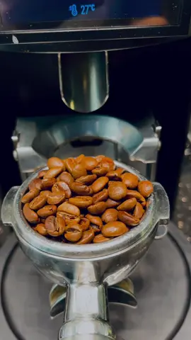 Espresso ☕️ ✨ #fyp #mycoffee #hot #tiktok #trending #viral #baristalife 