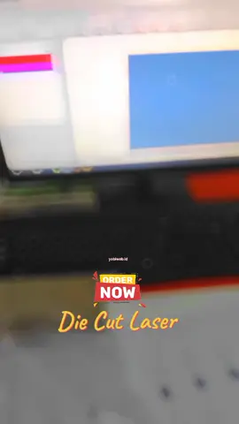 proses cutting laser hantag #Noys.id #CapCut #produksi #cuttingsticker #cuttinglaser #cutting #fyp 