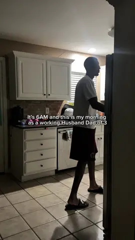 Just a simple morning as a happily married dad of 3.  #morningroutine #adayinmylife #dayinthelife #marriedlife #dadlife #familylife #Lifestyle #dailylife 