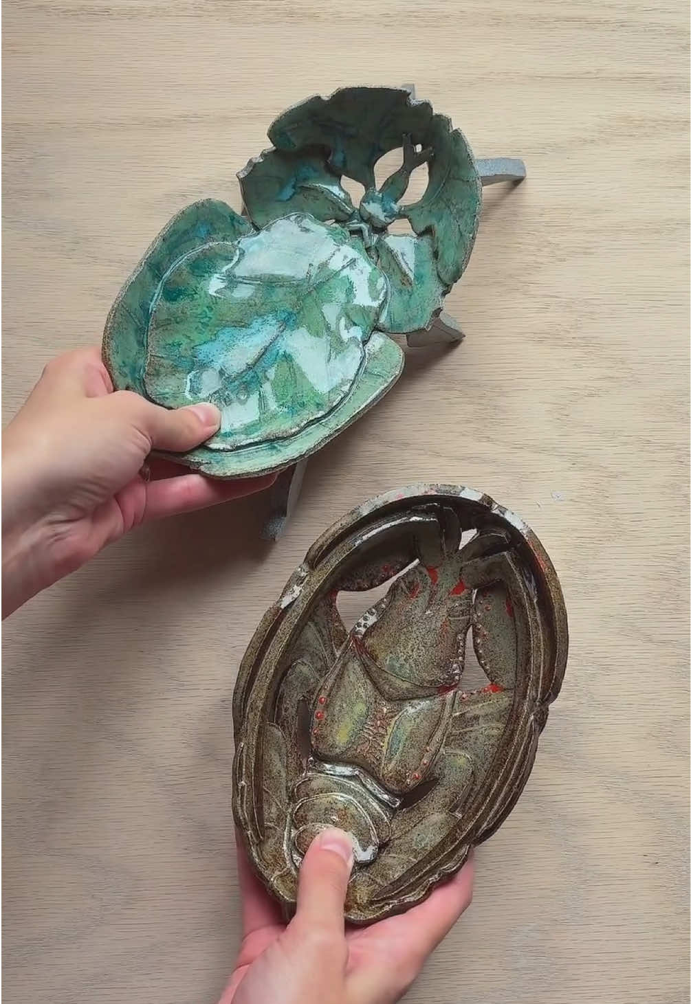 I find paper the best starting medium for a ceramic work. For more complex pieces, I always begin with a paper model — it gives me a chance to explore form and volume before I ever touch the clay. Crayfish Dish and Phylliidae Dish, 2025 Phylliidae (Leaf Bug) is available for purchase! #handbuiltceramics #uniqueceramics 