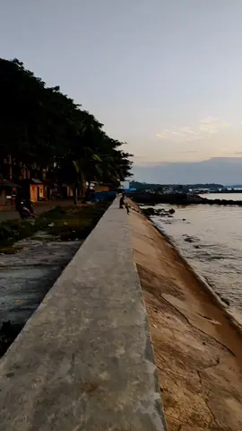 Sebenarnya hati ini ingin selalu bersamamu, tapi takdirmu bukan milikku dan kau bukan untukku 😔🥀 #baubausulawesitenggara  #kabarakatinatanahwolio  #baubaupride🏝️🔥  #xyzbca #lagutimur  #fyp #fypviralシ 