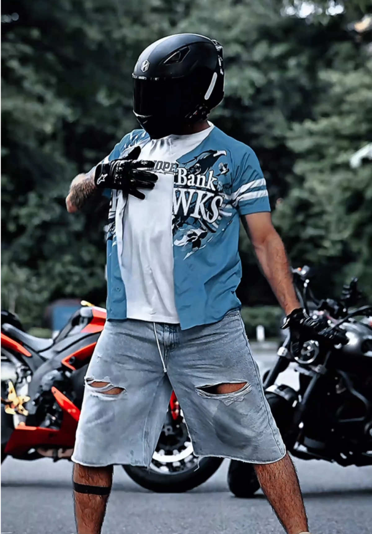 Give me everything ☺️☺️☺️ #fyp #biker #bike #bikelife #dance #danceboy #bikerdancer #belarus #cuba #yamaha #yamahar1 #bikerboys #energy #couple #Love #bikercouple 