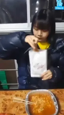 Đào đc video của hề ri,nhìn cưng nha#leehyeri 