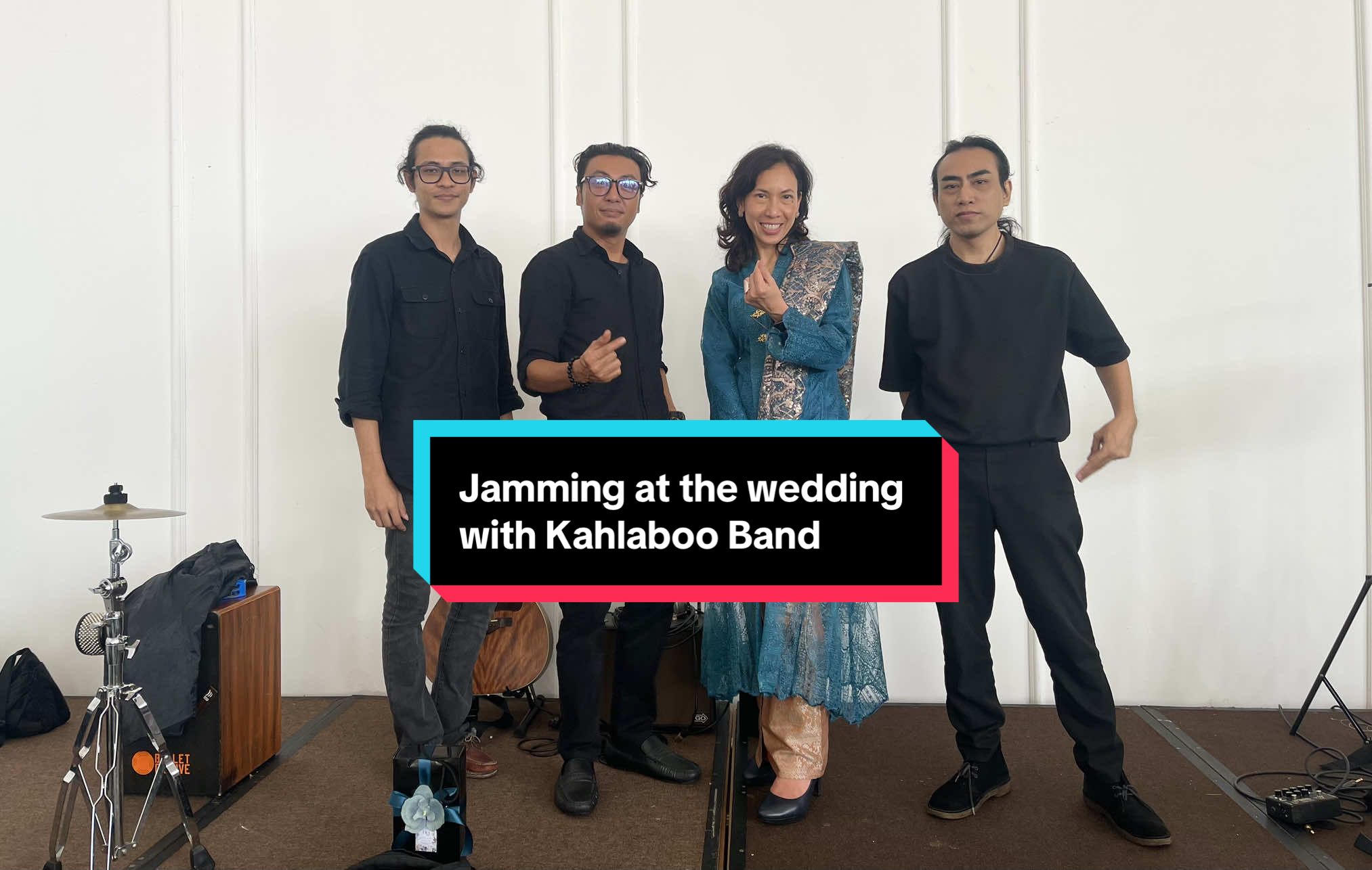 Wedding vibes were on point with the Kahlaboo Band 💍🎶 Nothing like live music to get the party started! #WeddingJams #KahlabooBand #LiveMusicVibes #Wedding