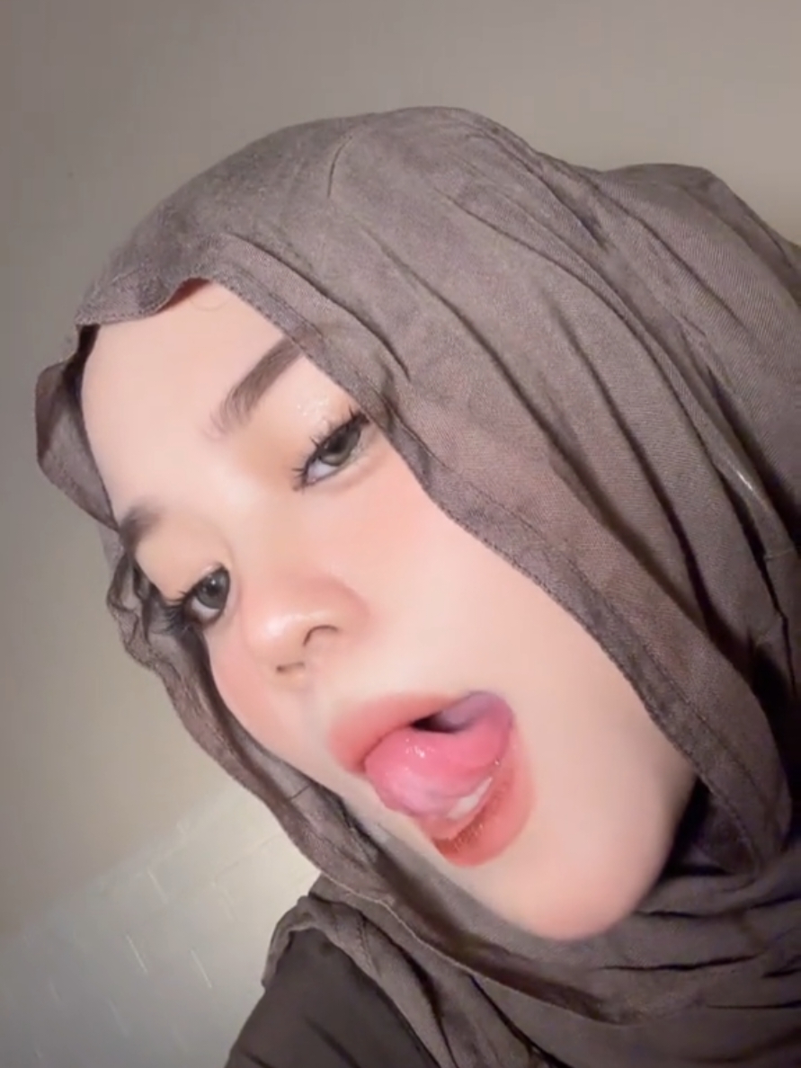 #subscribe 