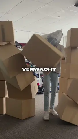 Comment “Supplier” voor een GRATIS Supplier! 🔥 Dit is je kans om zo snel mogelijk te beginnen! #SmallBusiness #clothingbrand #webshop #fyp #vinted #wholesale #vintagefashion #supplier 