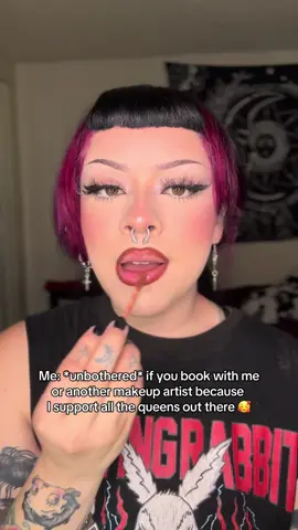 I love all my co worker makeup artists , ilyyyyy! There’s work for us allll ❤️❤️❤️❤️ 