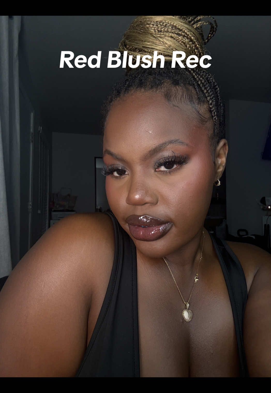 I love a red blush! 🍒❤️@Juvia’s Place  #redblush #blushhack #blackgirlmakeup #beauty #makeuphacks 