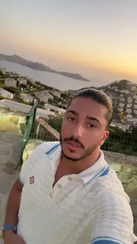 Kendi başıma bi uçurumdaydım ⛰️ #mero #fyp #newmusic #uçurum #keşfetteyizzz 