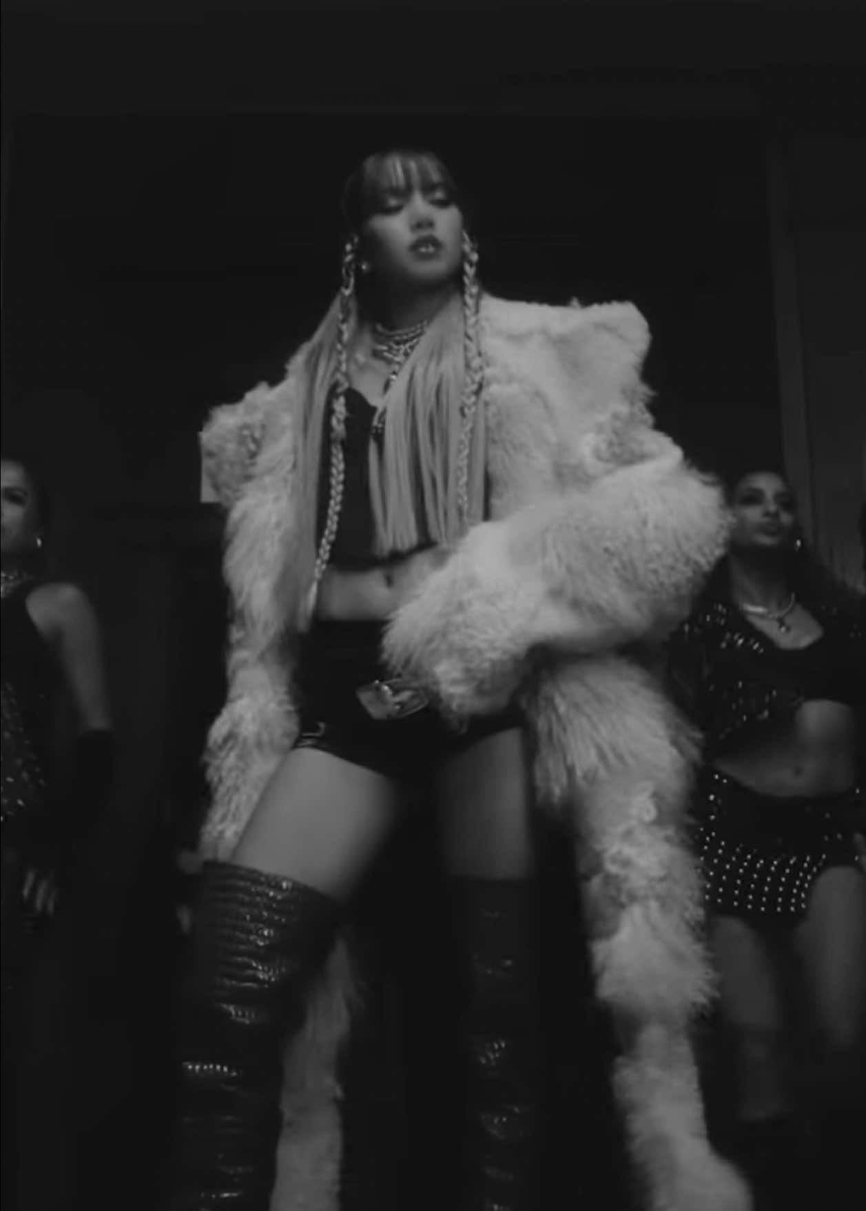 #lalisamanoban
ٰ
ٰ
ٰ
ٰ
ٰ
ٰ #lisa #lisablackpink #fyp #fupシforyou #lloud #lalisa #korea #thailand #edit #pretty #dancer #blackandwhite 