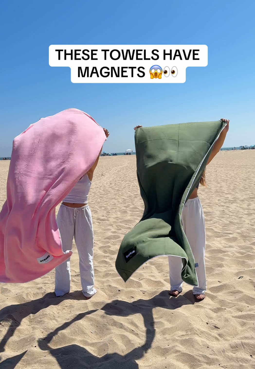 Genius invention!! #smart #genius #gym #UFC #towel #magnet #Invention #CoolGadgets #magnettowel 
