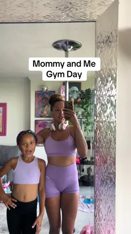 Mommy & me workout! Who said being a mom means you have to limit your gains?! I love getting her in the gym and challenging her to push through even when it feels hard & showing her that she can indeed do hard things even if she’s tired.  I’m wearing @AYBL she’s wearing @target  #workoutroutine #fitmom #momlife #singlemom #mommyandmematching 