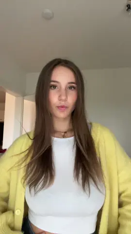 💛💛#fit #fitcheck #OOTD 