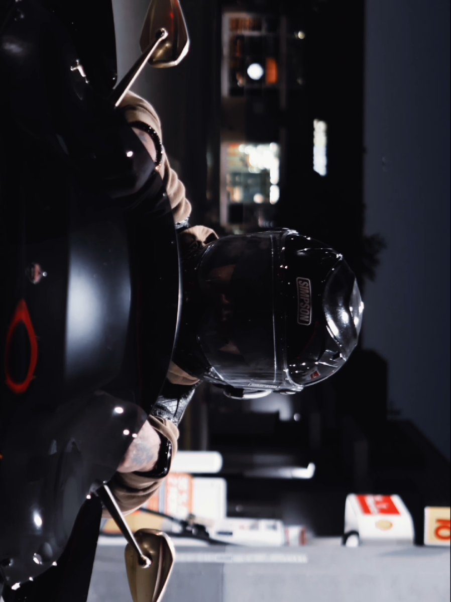 Epic Motorcycle Cinematic Night Shots 💥 at the Meet @canonusa 