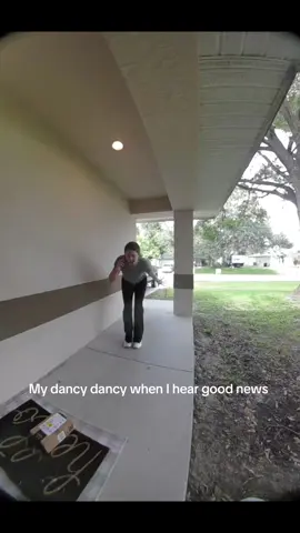 No one can stop me from dancing when I eat or when I get good news #dance #goodvibes #ringcamera #video #dancing #foryoupage 