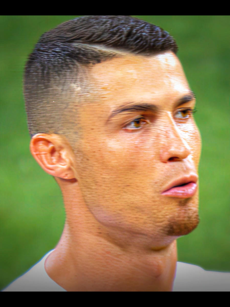 handsome ronaldo🤩 #ronaldo #handsome #aftereffects #footballedit #fyp 