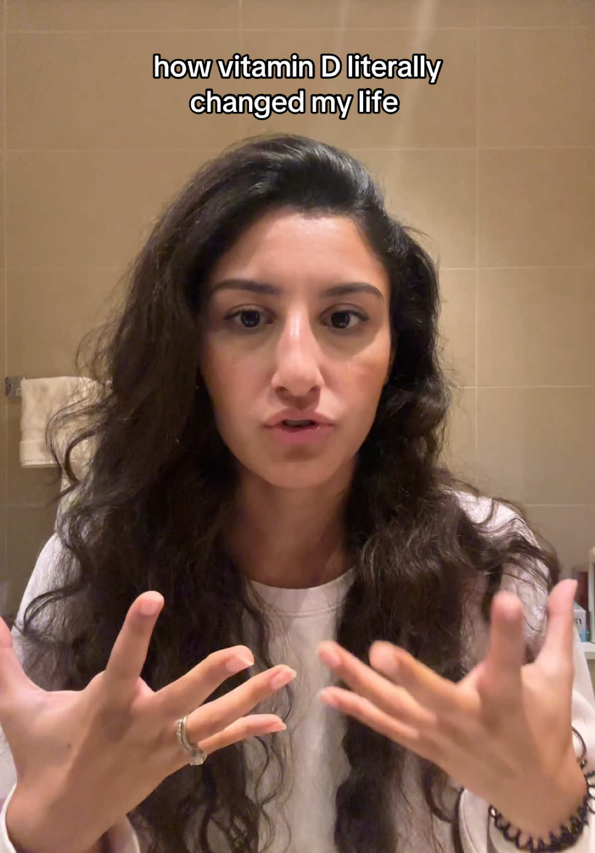 fixing my vitamin D deficiency changed ME AND MY LIFE!!! my anxiety is literally the lowest it’s ever been. guys get on it and take your vitamins 💘 #vitamind #anxiety #eczemaflareup #dubai #vitaminddeficiency 