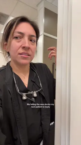 This is an everyday occurrence #dental #dentalhygienist #dentalassistant #dentalstudent #dentalhygiene #dentaloffice #dentaltok #dentalhygieneschool #dentalhygienestudent #rdh #dentistry #dentist #dentista #hygienist #hygienistoftiktok #dentalhumor #dentalofficehumor 