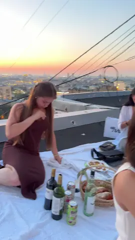исполняем вишлист на это лето #крышамосква 