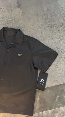Insta: Drippystorede #prada #pradahemd #hemd #shirt 