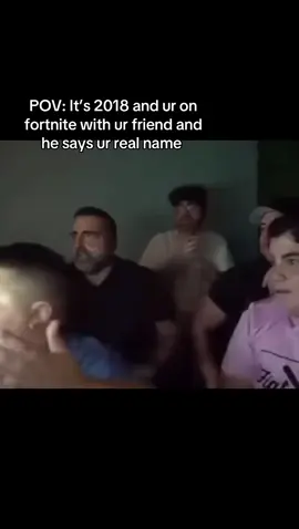 be scared #fortnite #funny #therizzler #coscoguys #lol #laugh 