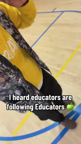 The BEST TEACHER IN ALL SCHOOLS 🏀 5th Year P.E Teacher/Coach Checking in!  #teachersoftiktok #educatorsoftiktok #blackeducator #blackteachersontiktok #teachersfollowteachers 