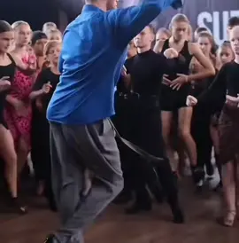 Day 29 of blue shirt guy dancing   #blueshirtdancingguy #battlefront2 