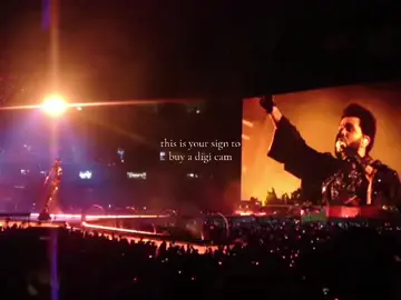i’m so happy he played his old stuff<3  the weeknd - toronto n1 #fyppppppppppppppppppppppp#xybca#theweeknd#theweekndconcert