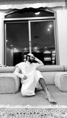 اي والله ان الخاطر ماش ول اوضاع تجاريه 💔. #اكسبلور #بوح #سوالف #شعر #اللهم_صلي_على_نبينا_محمد #الكويت 