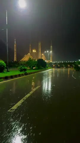 Islamabad rainy night #islamabad #malikisb_ insta malikisb_