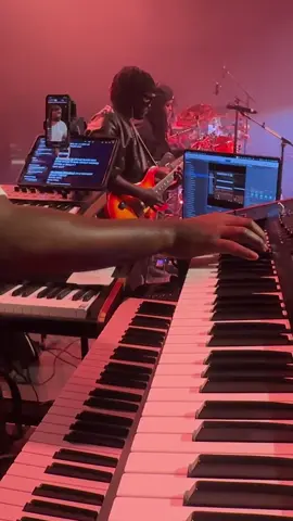 Kingston 12!!! Trench Town Rocking! #reggaemusic #fyp #damianmarley    #stephenmarley #keyboardist #reggae #TrafficjamTour2025