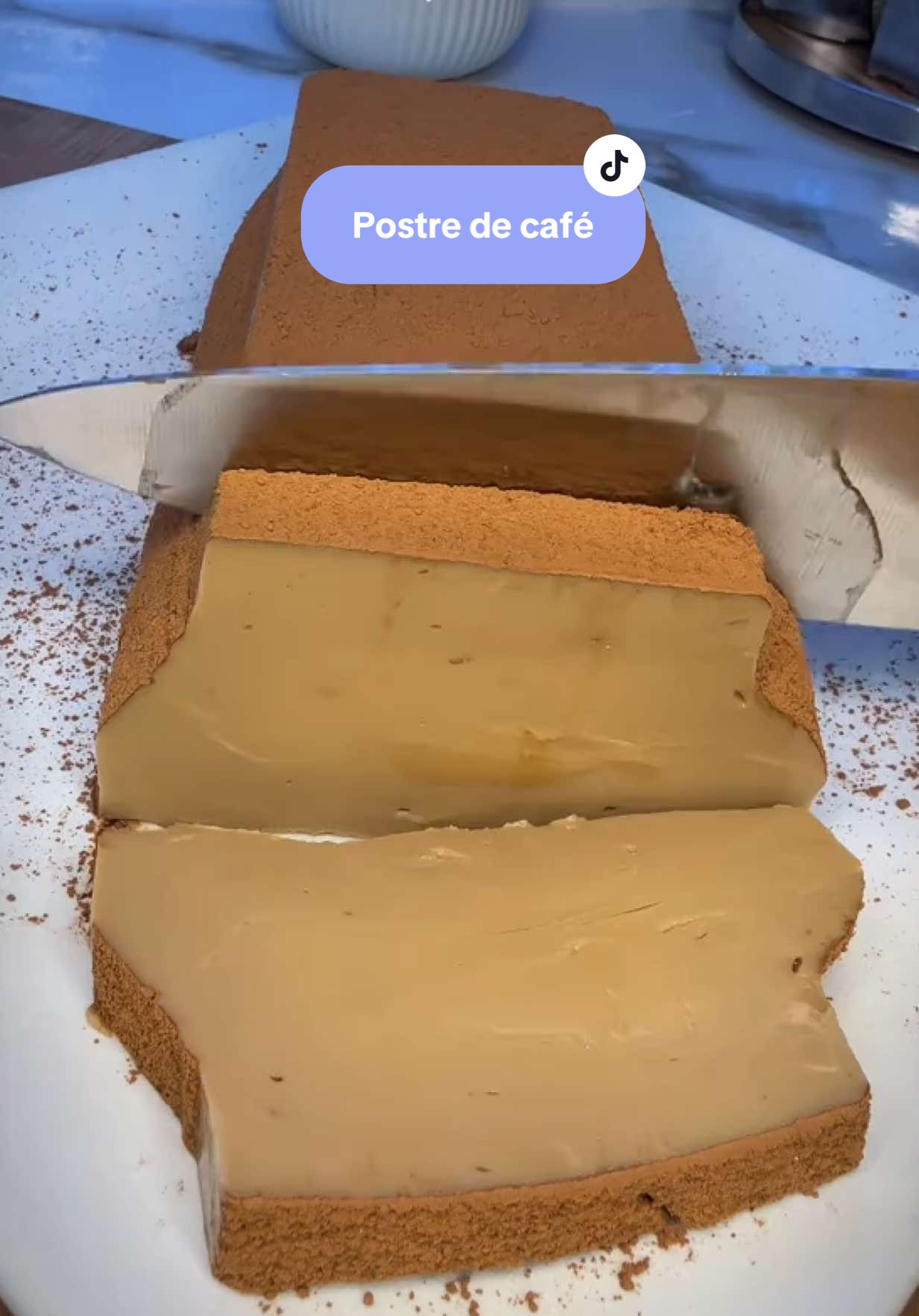 Postre de café con solo 4 ingredientes y  horno☕️🤎 queda súper delicioso y muy fácil de preparar. #postredecafe #postresfaciles #postres #postresinhorno #cafeguatemalteco #recetas #ideasdecomida #recetastiktok #Recipe #recetasdebeatrizcontreras 