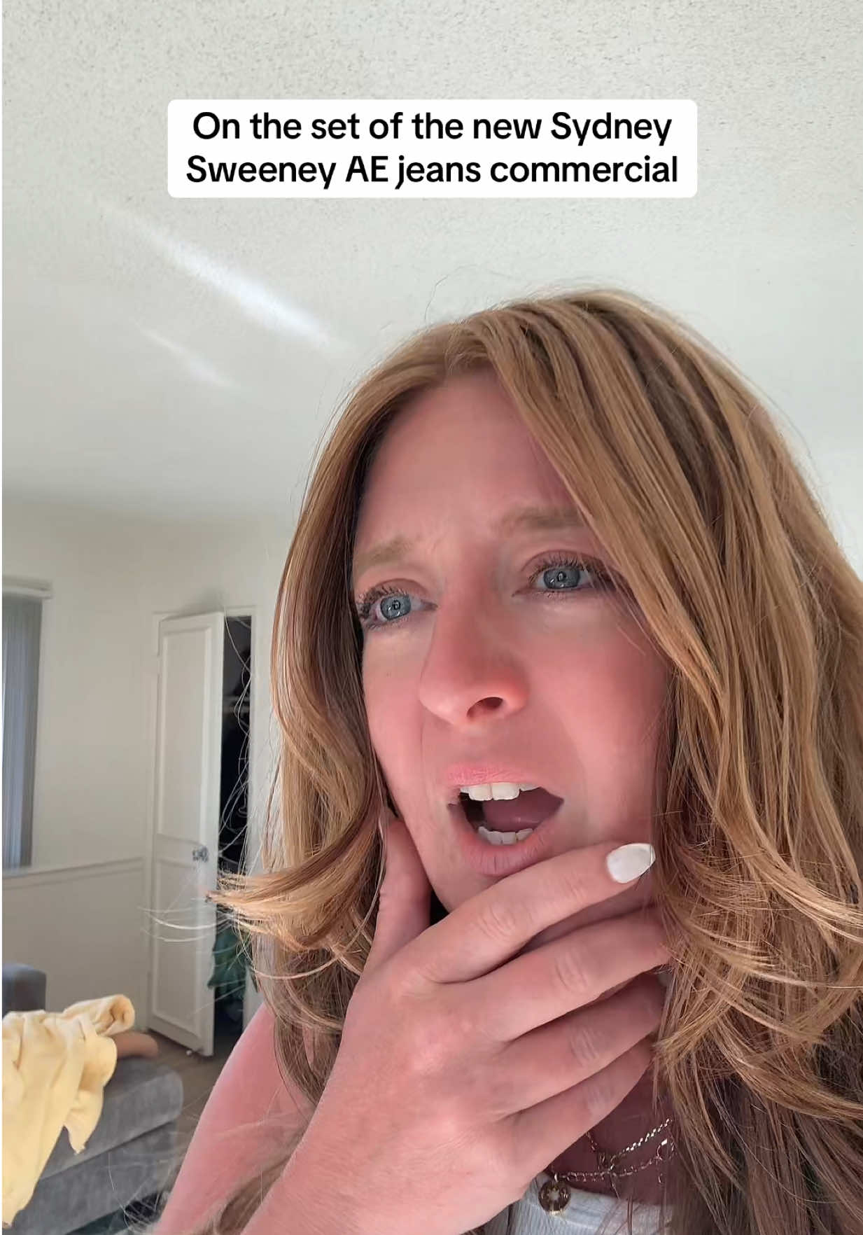 🥴 #comedy #americaneagle #satire #parody #sydneysweeney #jeans 