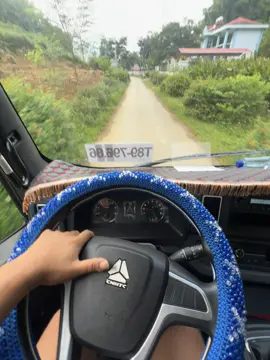 Con này cũng được 8 khối cát K nhỉ 😂