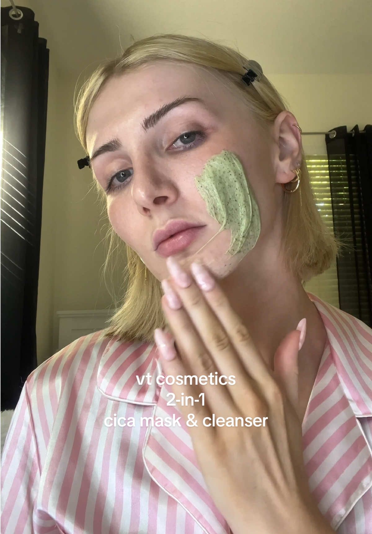 cleaning my pores with a face mask && cleanser?! yup. obsessed. #Cicamaskcleanser #VTCosmetics                    #amazonfinds #poreminimizer #koreanskincare @VT Cosmetics US @VTcosmetics_official     
