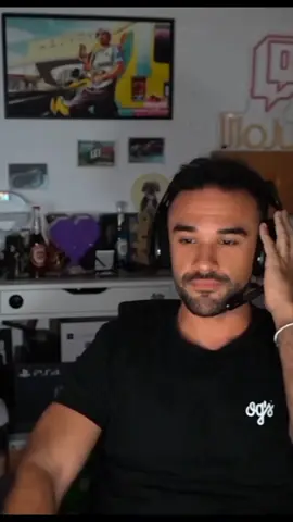 El BICEP de juan 💪🏻 #elxokas #xokas #illojuan #laveladadelaño #twitch #españa #fyp 