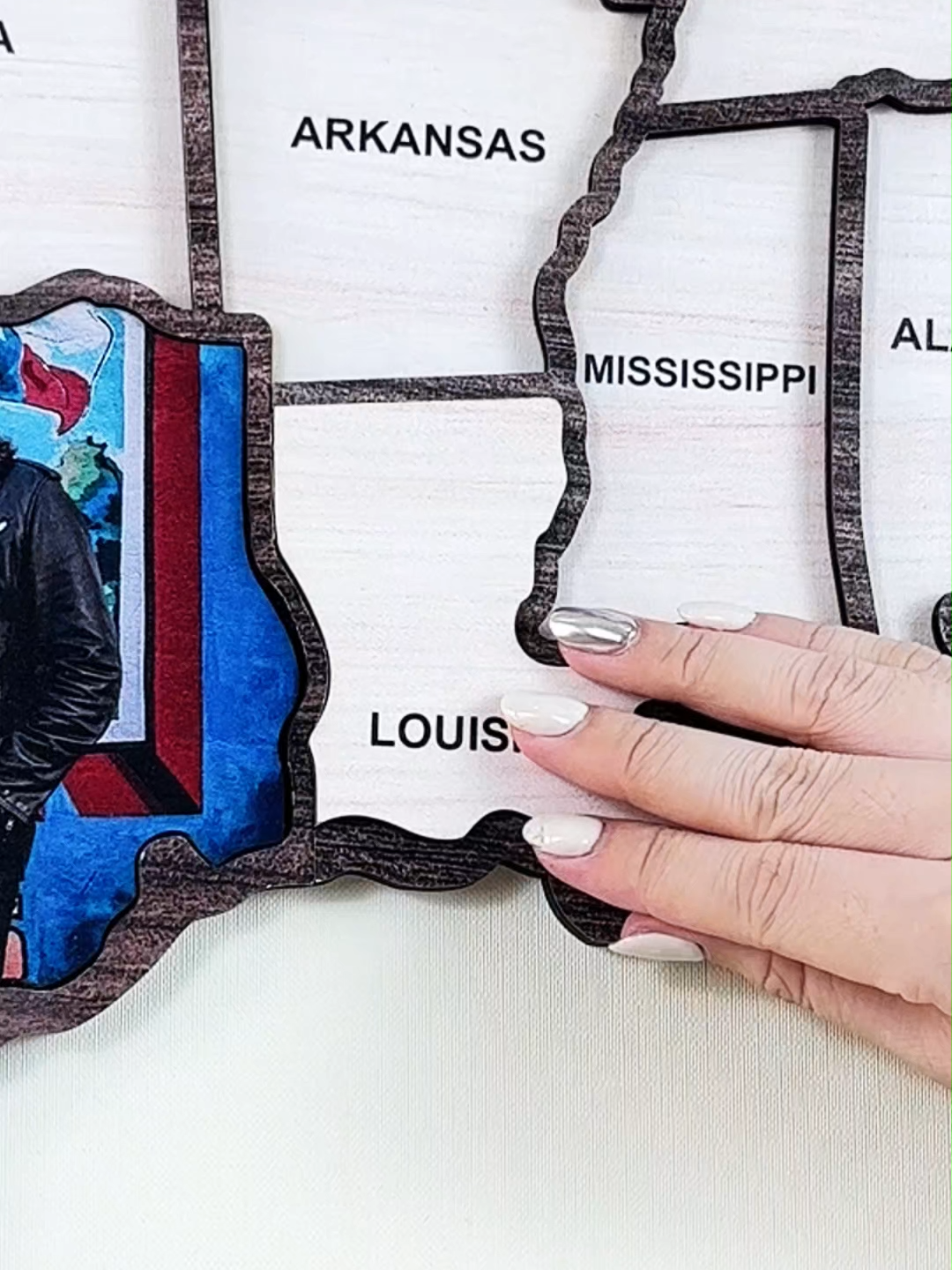 Track your adventures across the USA with this personalized 50 States Travel Map!  🌍✨ Add your favorite photos to each state and relive the memories one snapshot at a time.  Perfect for travel lovers and memory keepers! 📍📸 #TravelMap #USAAdventure  Hỏi ChatGPT
