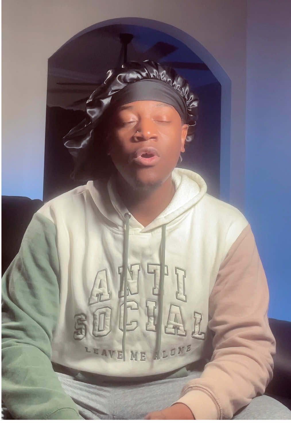 Shawty is an Eenie meenie…..#singing #justinbieber #eeniemeenie #vocals #vocalcover #coversongs 