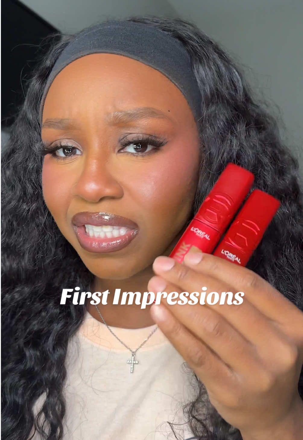 Here’s my first impression on @L’Oréal Paris new Skin Ink 2-in-1 foundation concealer in 375 & infallible setting spray  I absolutely love the final finish of my makeup!! But what do you guys think ?!?  #lorealparis #foundation #concealer 