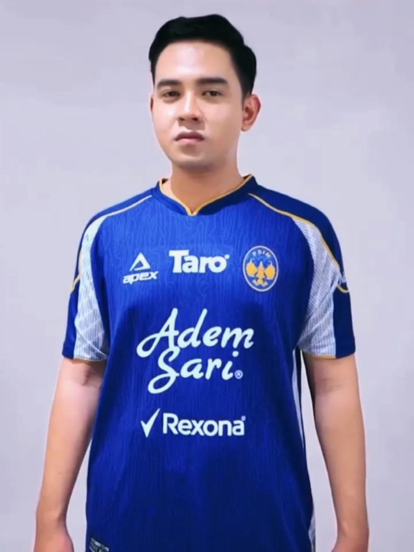 PSIM Jogja resmi merilis Jersey Super League untuk musim 2025/2026. AYDK ! #psimjogja #laskarmataram #jerseypsim #jerseyclub #briliga1 #brajamusti #themaident #jogjaistimewa #jogja24jam #jerseybola #psimjogjakarta💙 