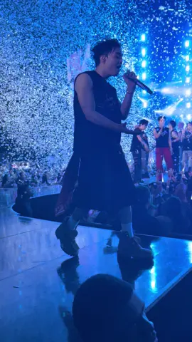 Negav dưới pháo hoa Las Vegas  #Negav #dangthanhan #anhtraisayhilasvegas #anhtraisayhiconcert 