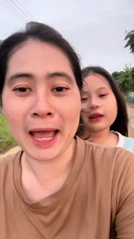 หนีไปเที่ยวอีกแล้วนะ แม่ลูกคู่นี้😁#รถถังของพี่ #ผู้ใหญ่ไม้ไร้หมู่บ้าน #เทรนด์วันนี้ 
