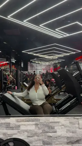 ☾⋆⁺₊🎧✧ #GymTok #gymgirly #gymootd 