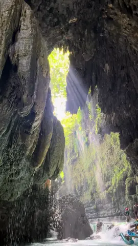 Sengaja engga pake watermark, silahkan di simpan vidionya dan kirim ke temen temennya Book your trip now!  Instagram : @greencanyongoodguide  WhatsApp : +62823 1816 8106 #greencanyongoodguide #greencanyonpangandaran #view #masukbranda #fypage 